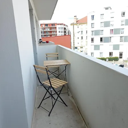 Appartement Lumineux Bellevue 9 Saint-Etienne (Loire)